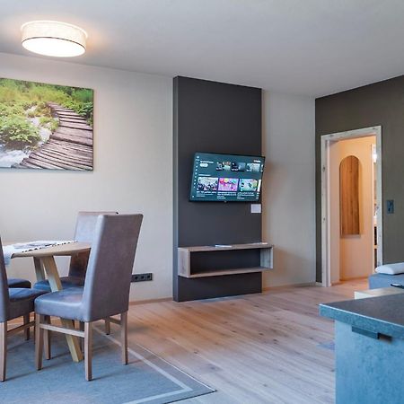 Ski Dome Appartements&Holiday Chalet Kaprun Buitenkant foto