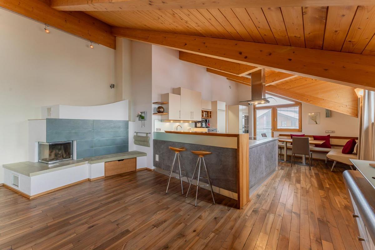 Ski Dome Appartements&Holiday Chalet Kaprun Buitenkant foto