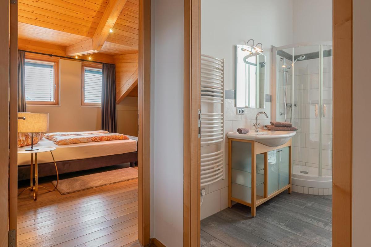Ski Dome Appartements&Holiday Chalet Kaprun Buitenkant foto