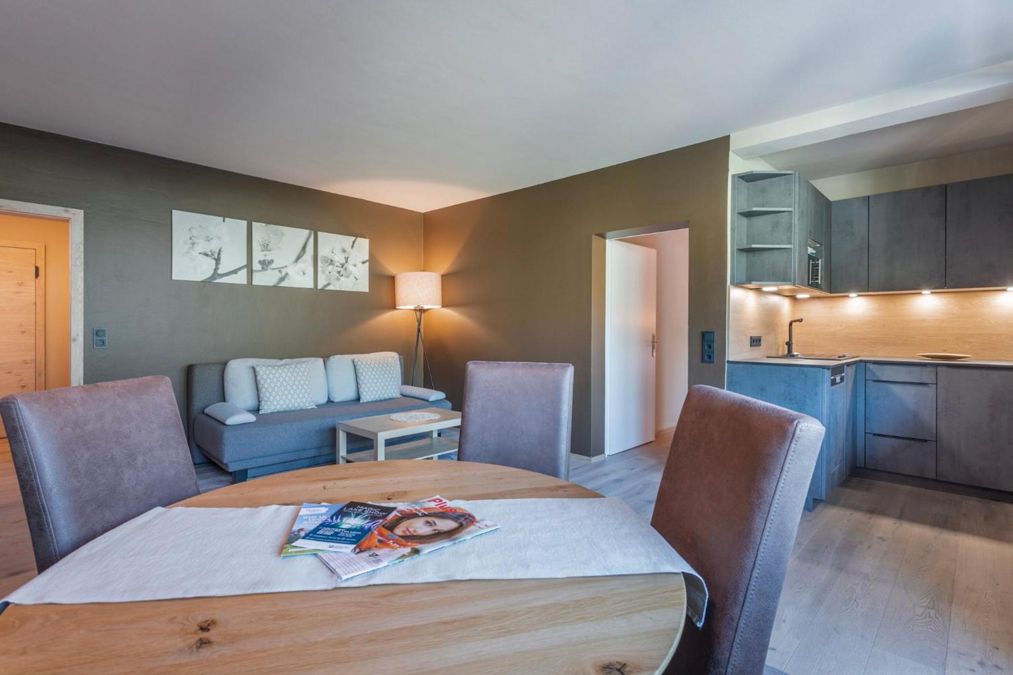 Ski Dome Appartements&Holiday Chalet Kaprun Buitenkant foto