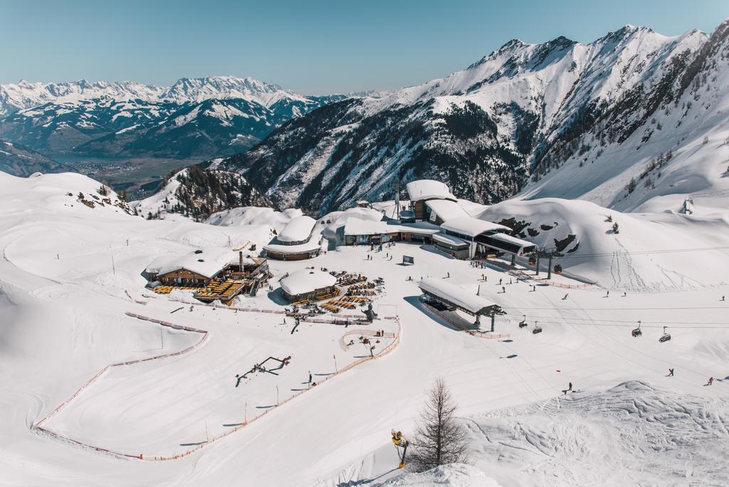 Ski Dome Appartements&Holiday Chalet Kaprun Buitenkant foto